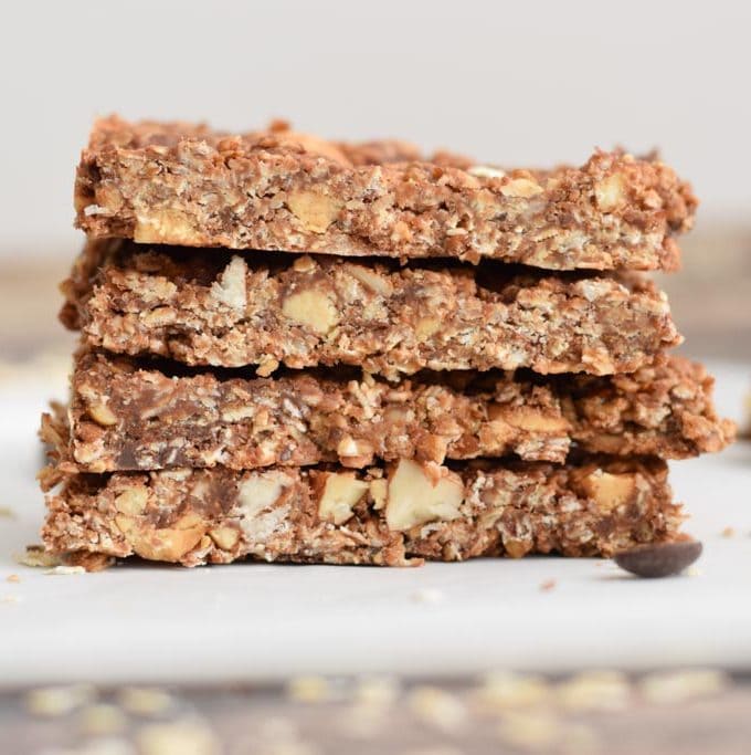 Low FODMAP granola bars with peanut butter and chocolate chips